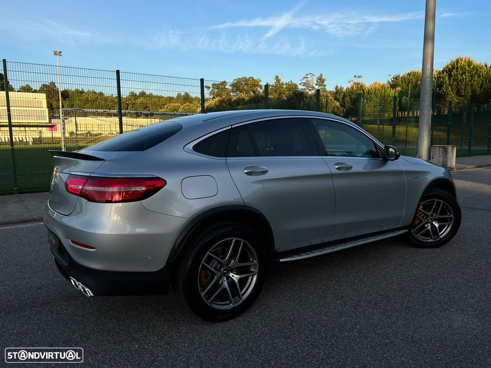 Mercedes-Benz GLC 220 d 4Matic 9G-TRONIC AMG Line - 12