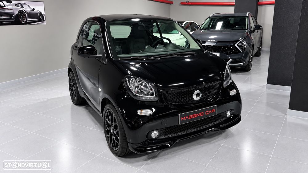 Smart Fortwo 2019 photo 2