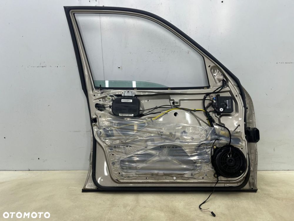 Drzwi Mercedes E-Klasa E Klasa W210 95-02r. lewe przednie lewy przód 702 - 9