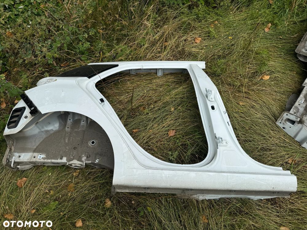 Ćwiartka prawa próg błotnik Hyundai I20 II - 1