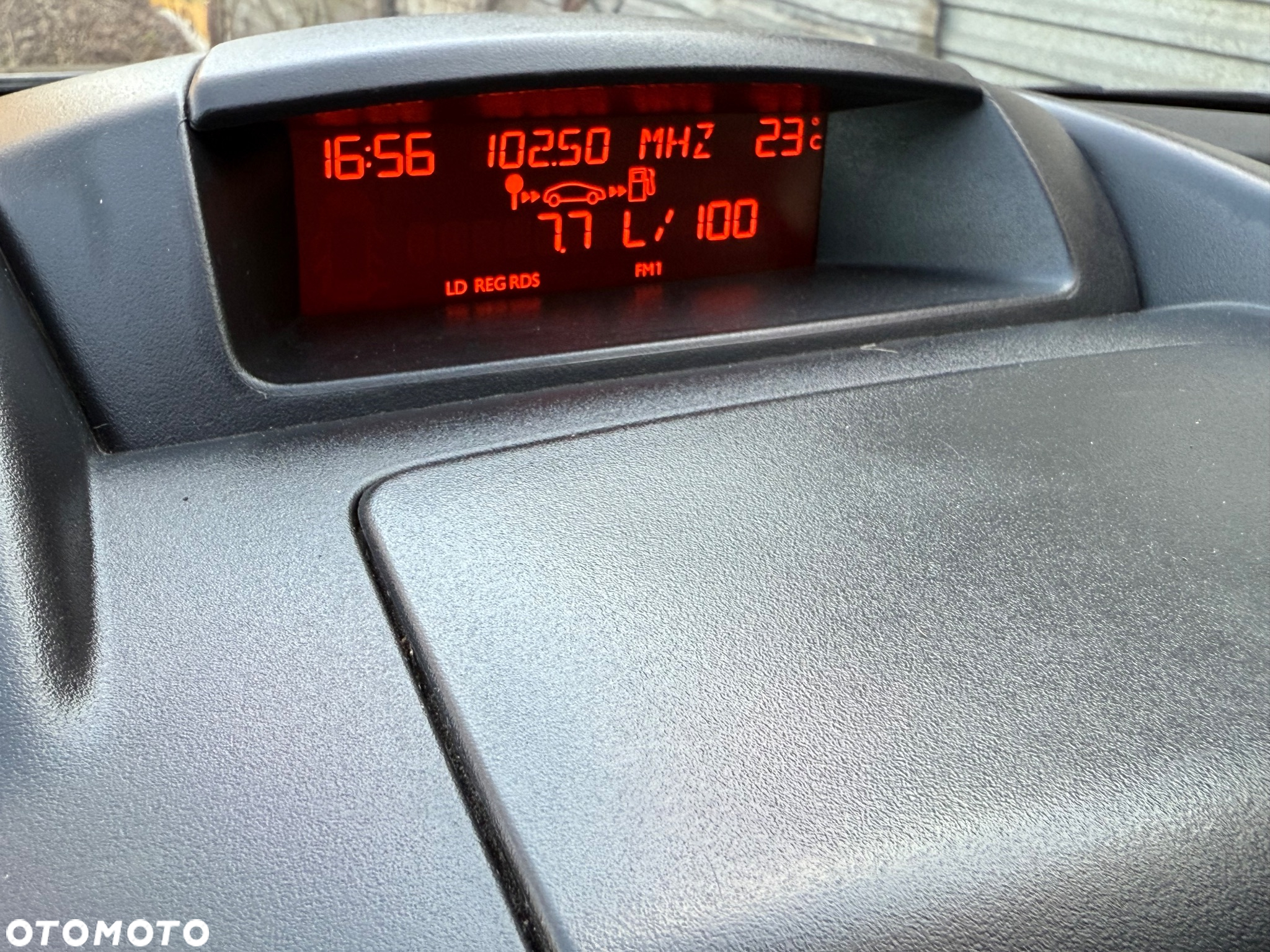 Peugeot Partner Tepee e-HDi FAP 92 Stop&Start Active - 12
