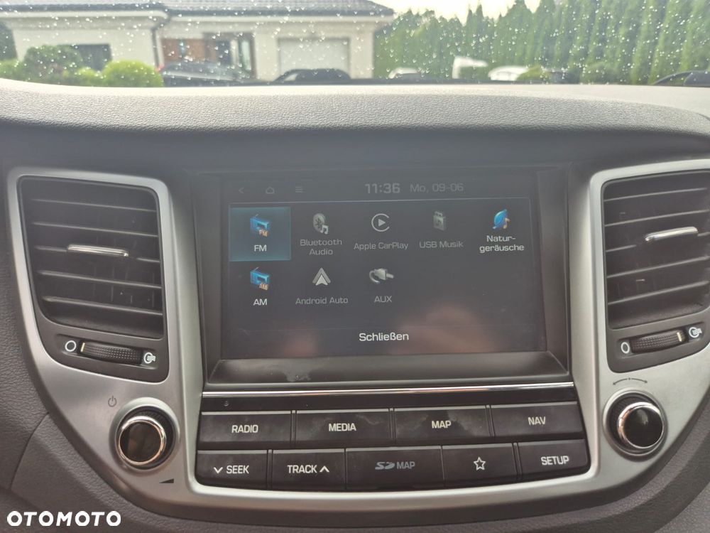 Hyundai Tucson blue 1.6 GDi 2WD Navi - 12