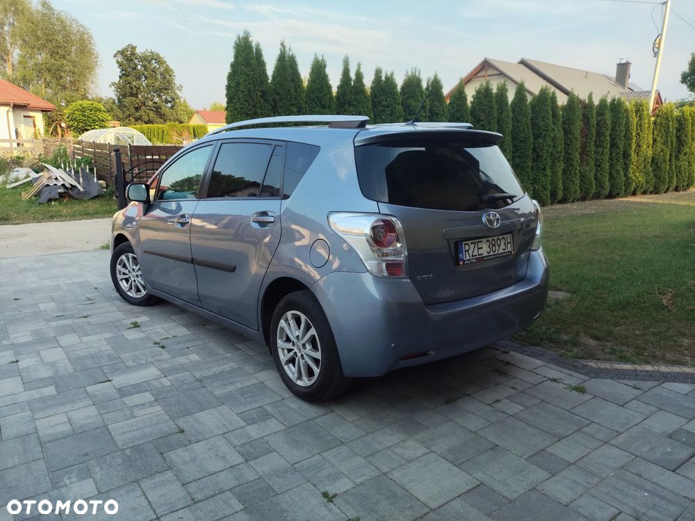 Toyota Verso 1.8 Sol EU5 7os - 8