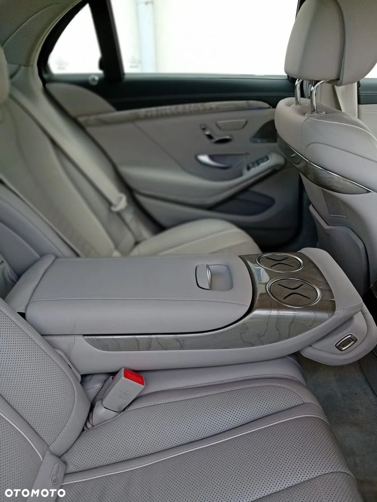 Mercedes-Benz Klasa S 500 4Matic 7G-TRONIC - 30