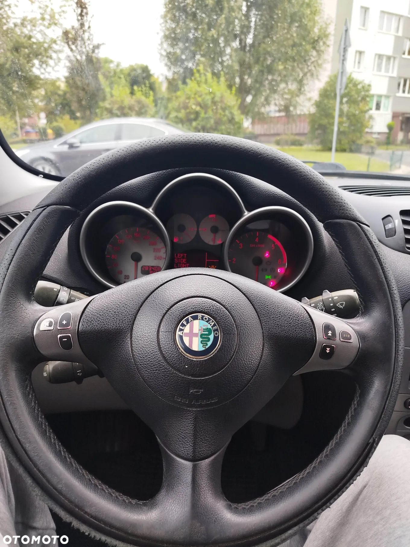 Alfa Romeo 147 1.9 JTD Distinctive - 6