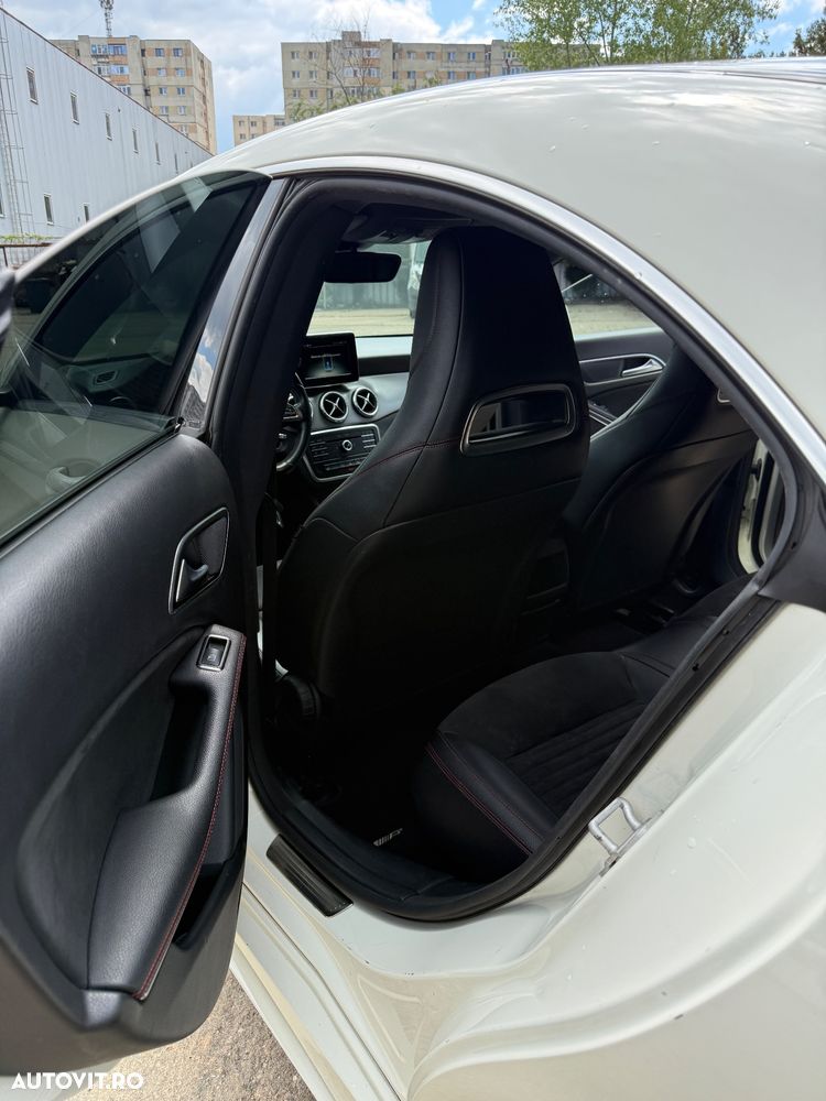 Mercedes-Benz CLA 180 - 12