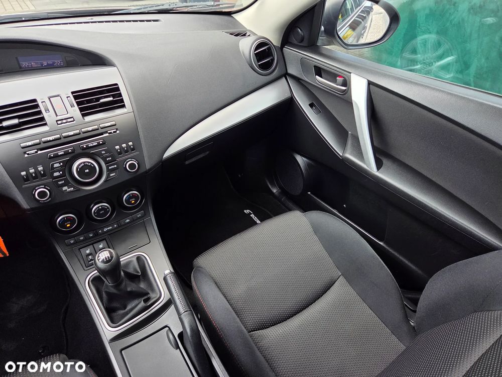 Mazda 3 2.0 Sport Active - 19