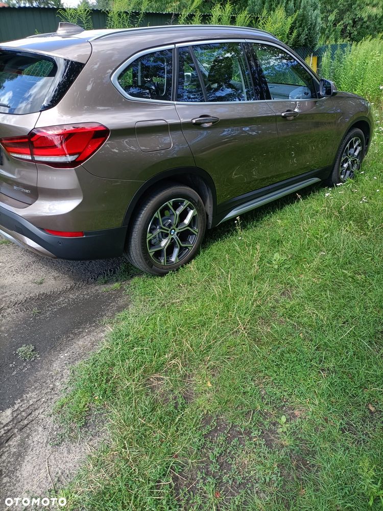 BMW X1 sDrive18i - 10