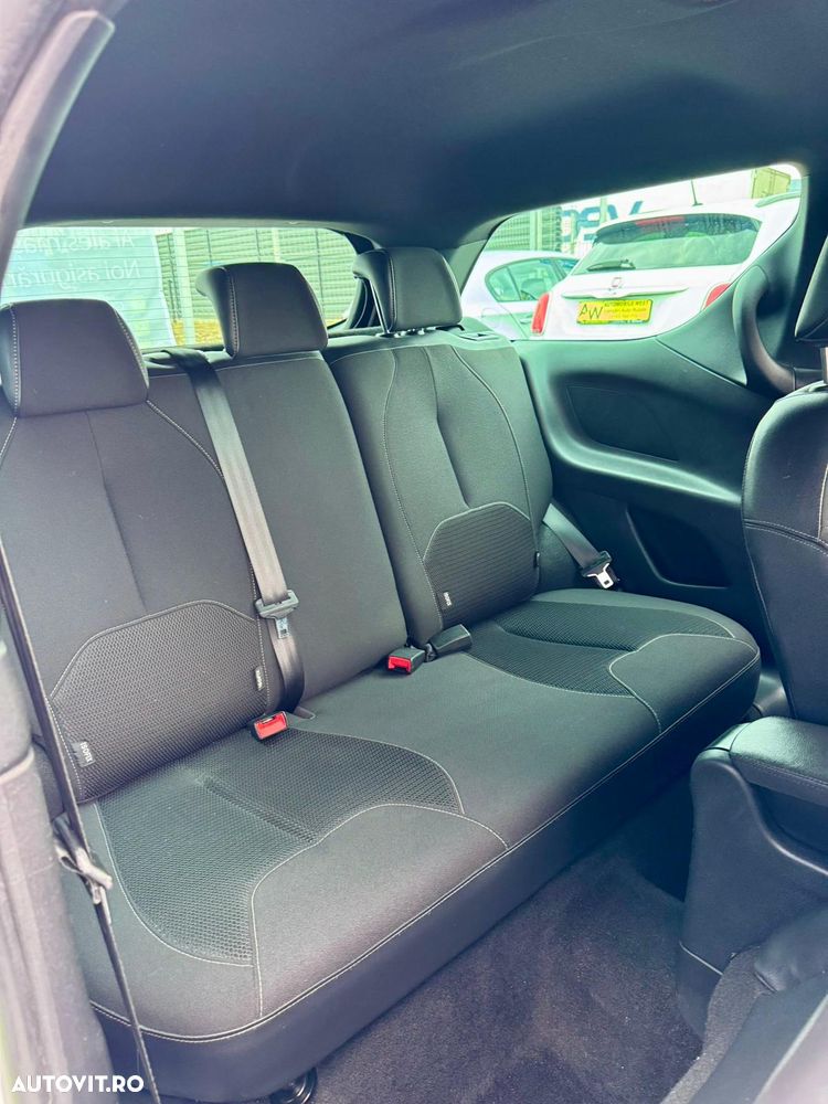 Citroën DS3 VTi 120 So Paris - 9