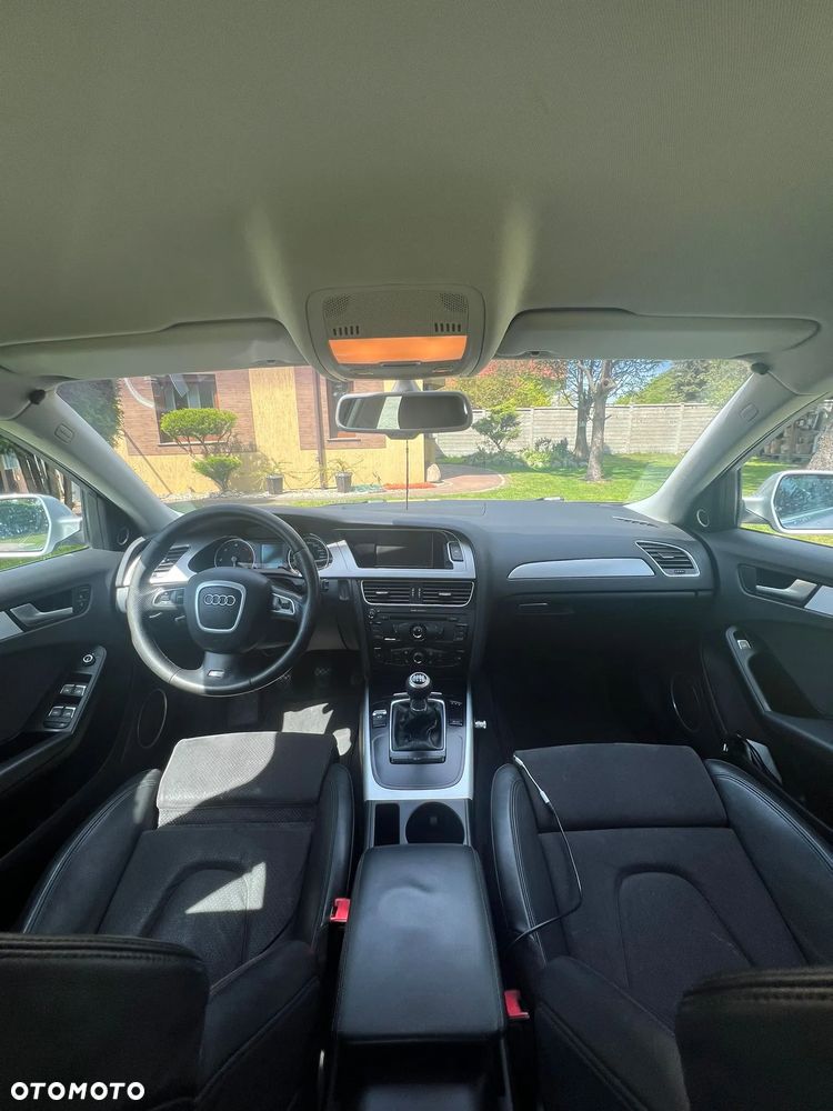 Audi A4 Limousine 2.0 TDI - 11