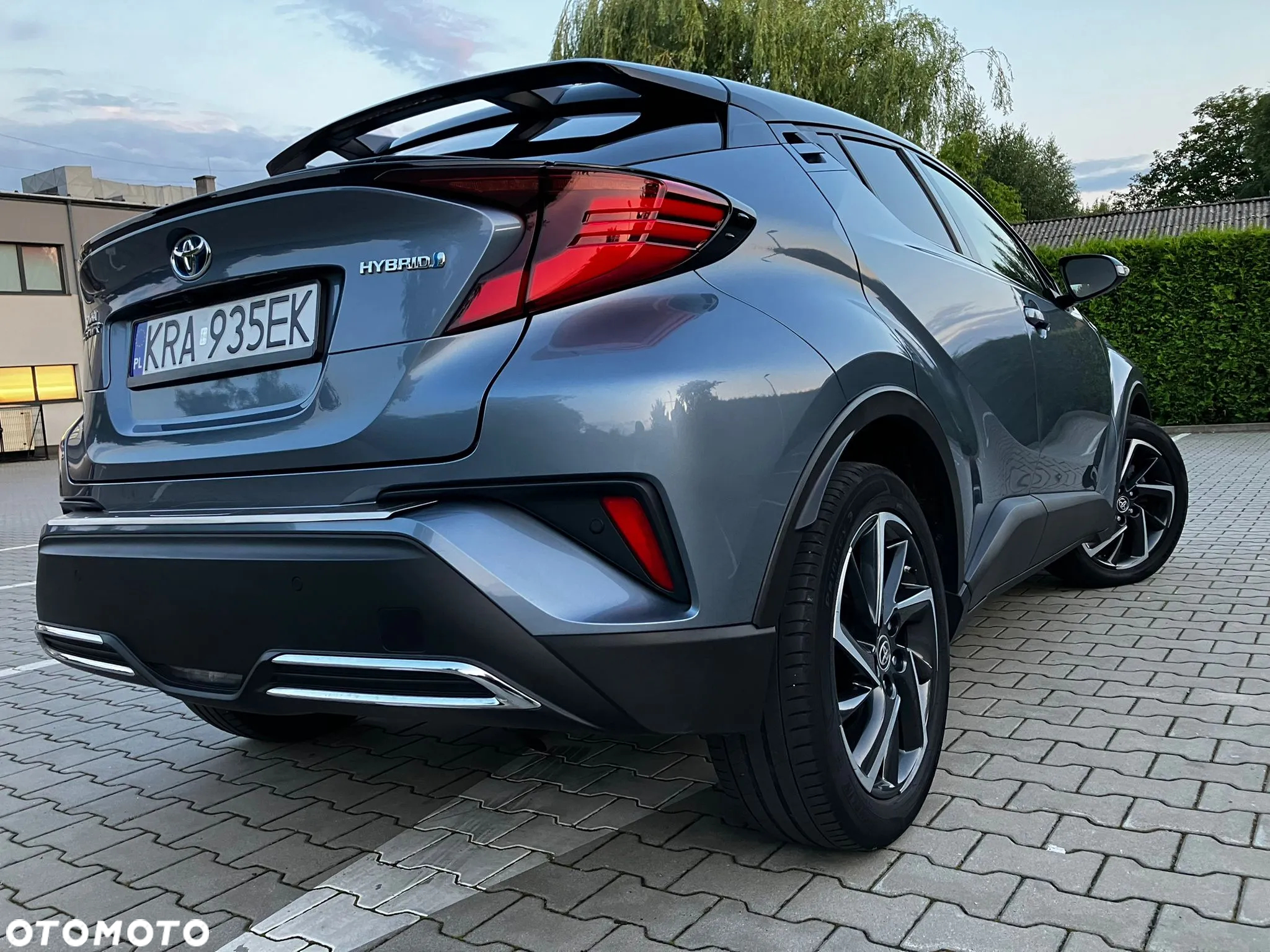 Toyota C-HR 2.0 Hybrid Style - 35