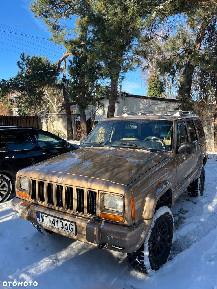 Jeep Cherokee