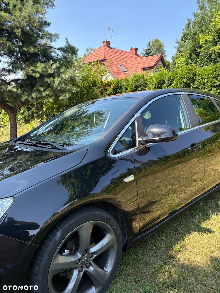 Opel Astra 1.4 Turbo - 2