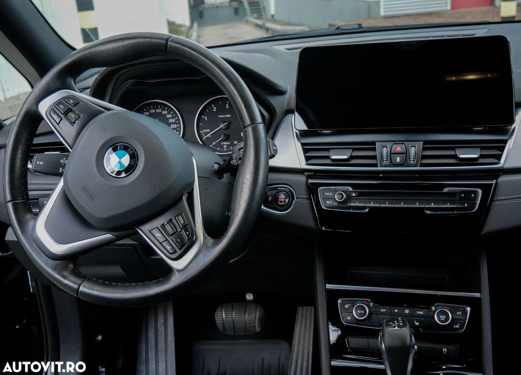 BMW Seria 2 220d Gran Tourer Sport-Aut. Sport Line - 24