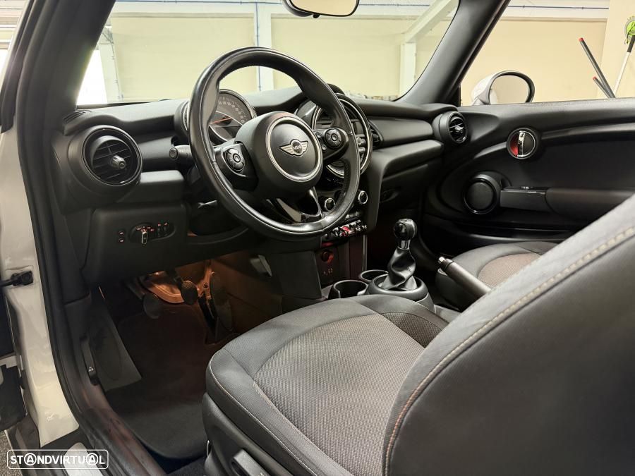 MINI Cabrio One Classic - 10