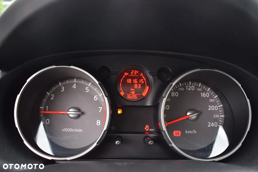 Nissan Qashqai 2.0 acenta - 15