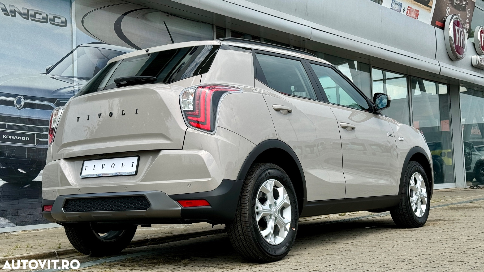 SsangYong Tivoli - 24