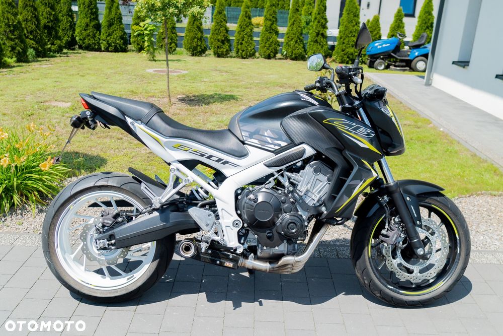 Honda CB - 3