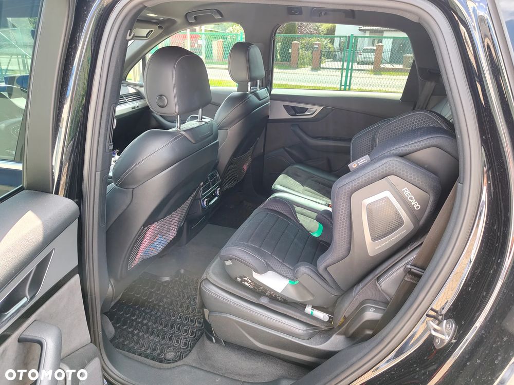 Audi Q7 - 28