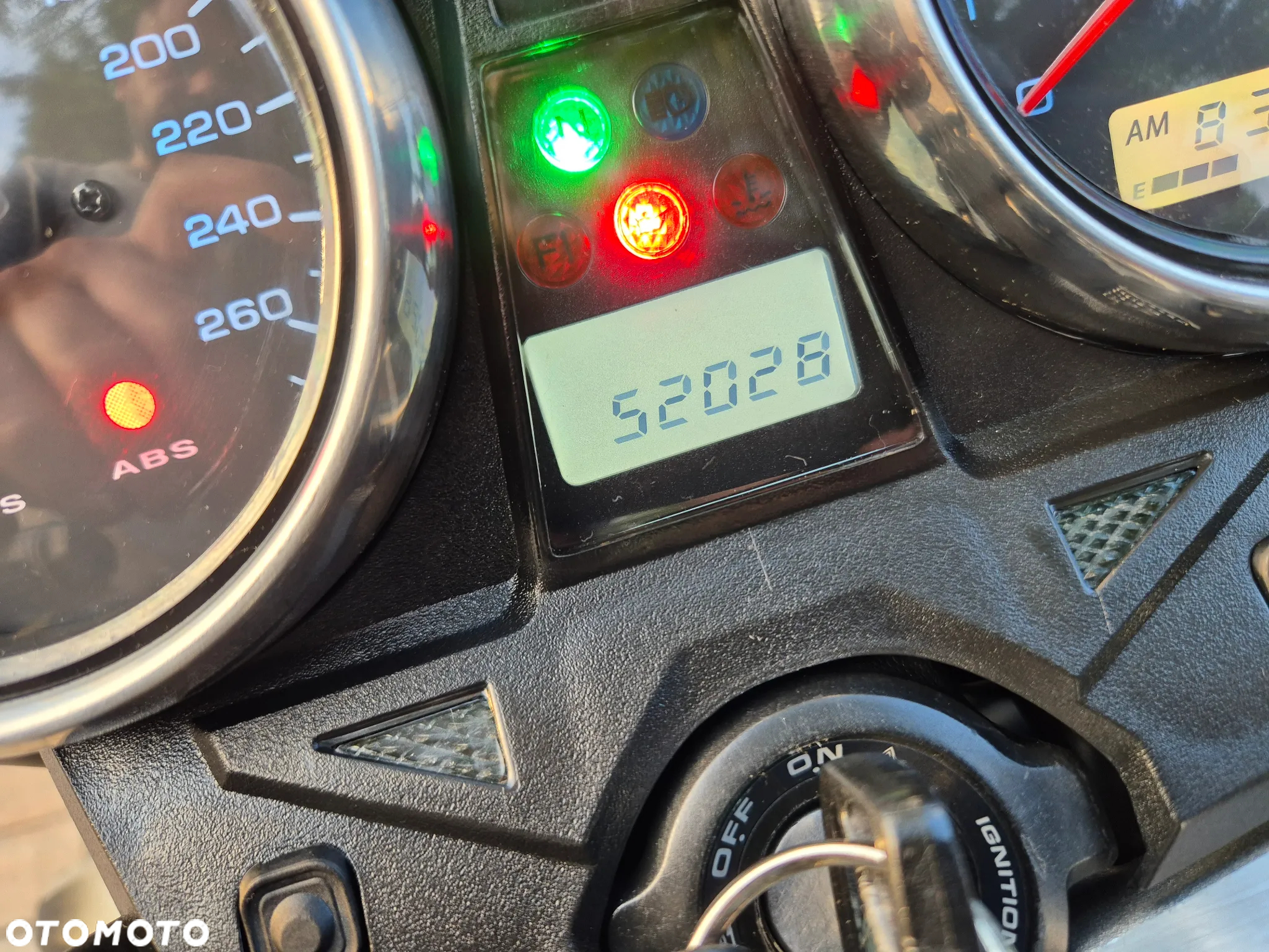 Honda CB - 12