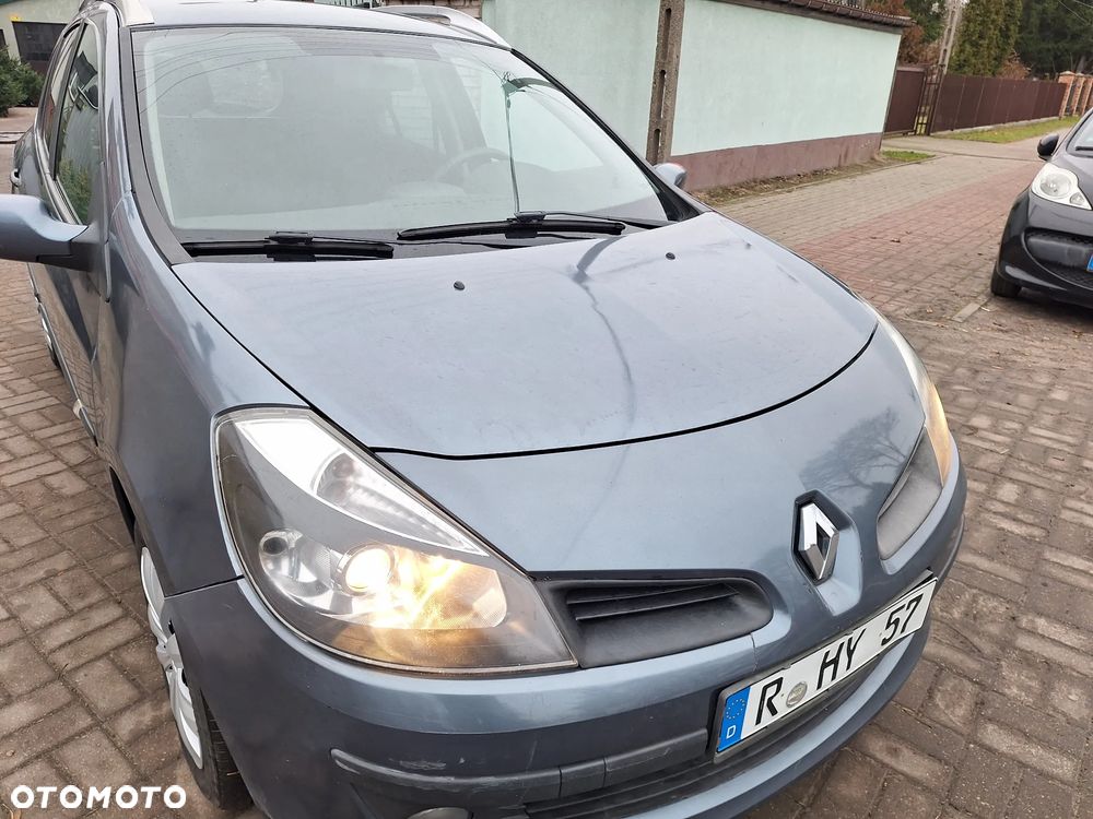 Renault Clio 1.5 dCi Authentique - 1