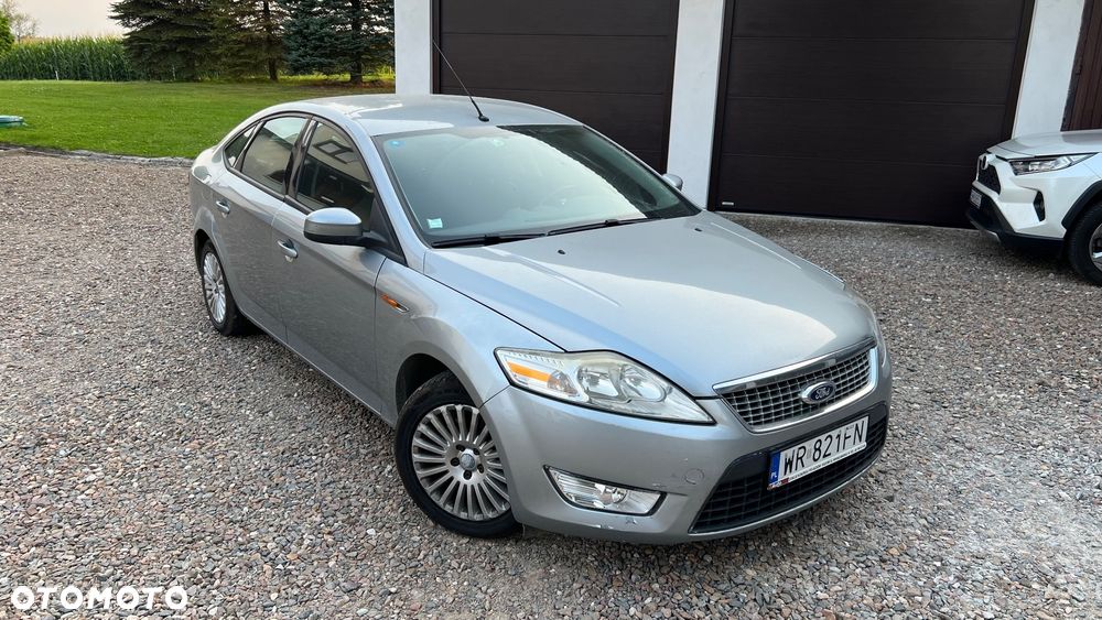 Ford Mondeo 1.8 TDCi Ghia - 1