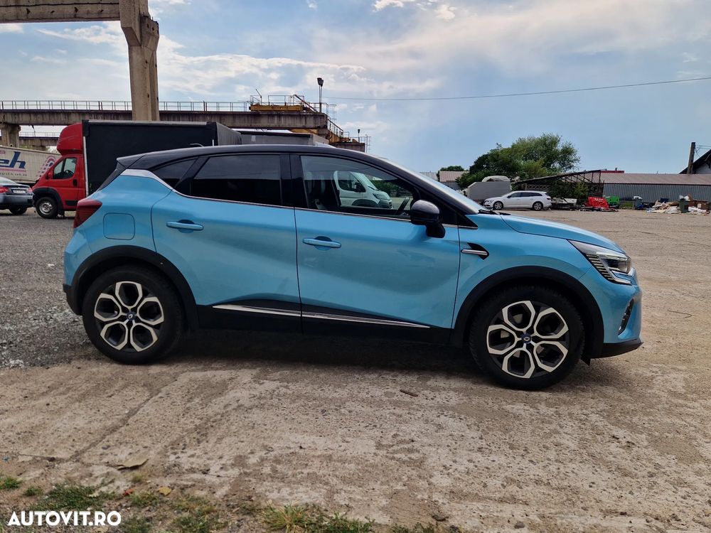 Renault Captur PHEV 160 Techno - 16
