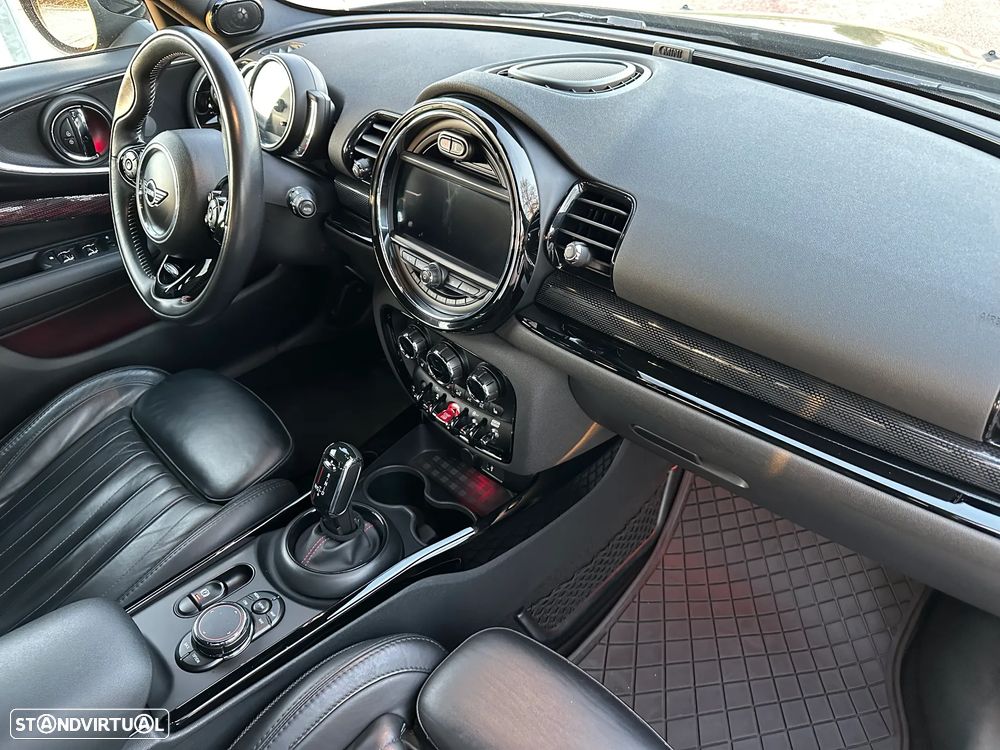 MINI Clubman Cooper SD Auto Desportiva - 33