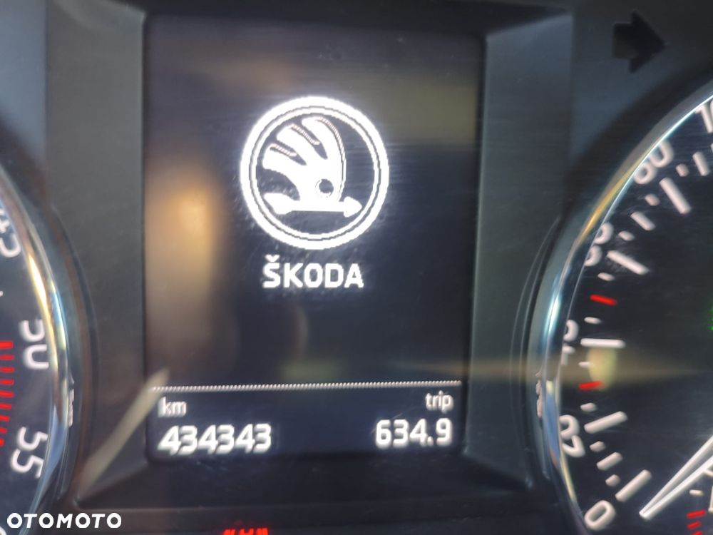Skoda Octavia 2015 photo 3