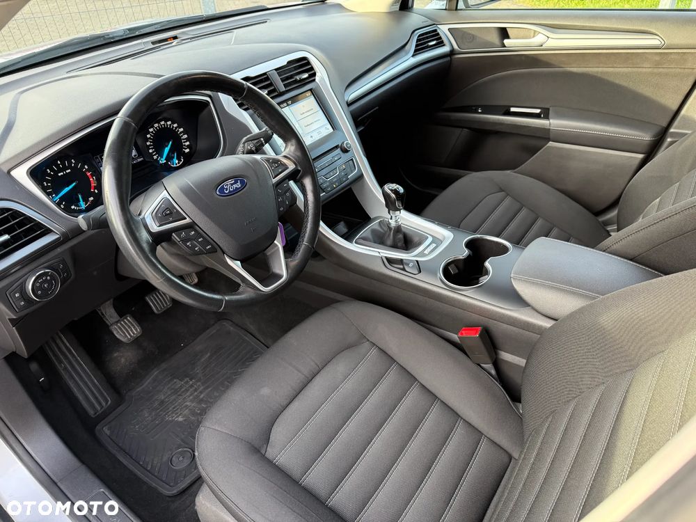 Ford Mondeo 1.5 EcoBoost Trend - 10