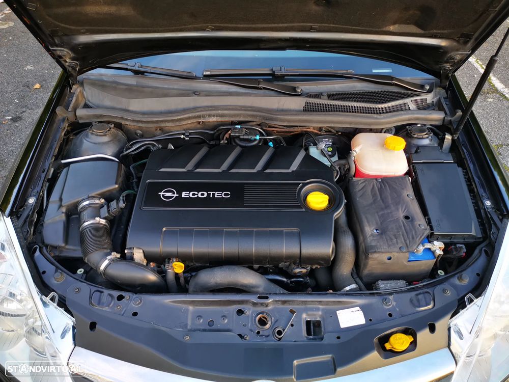 Opel Astra Cabrio TwinTop 1.9 CDTi - 17