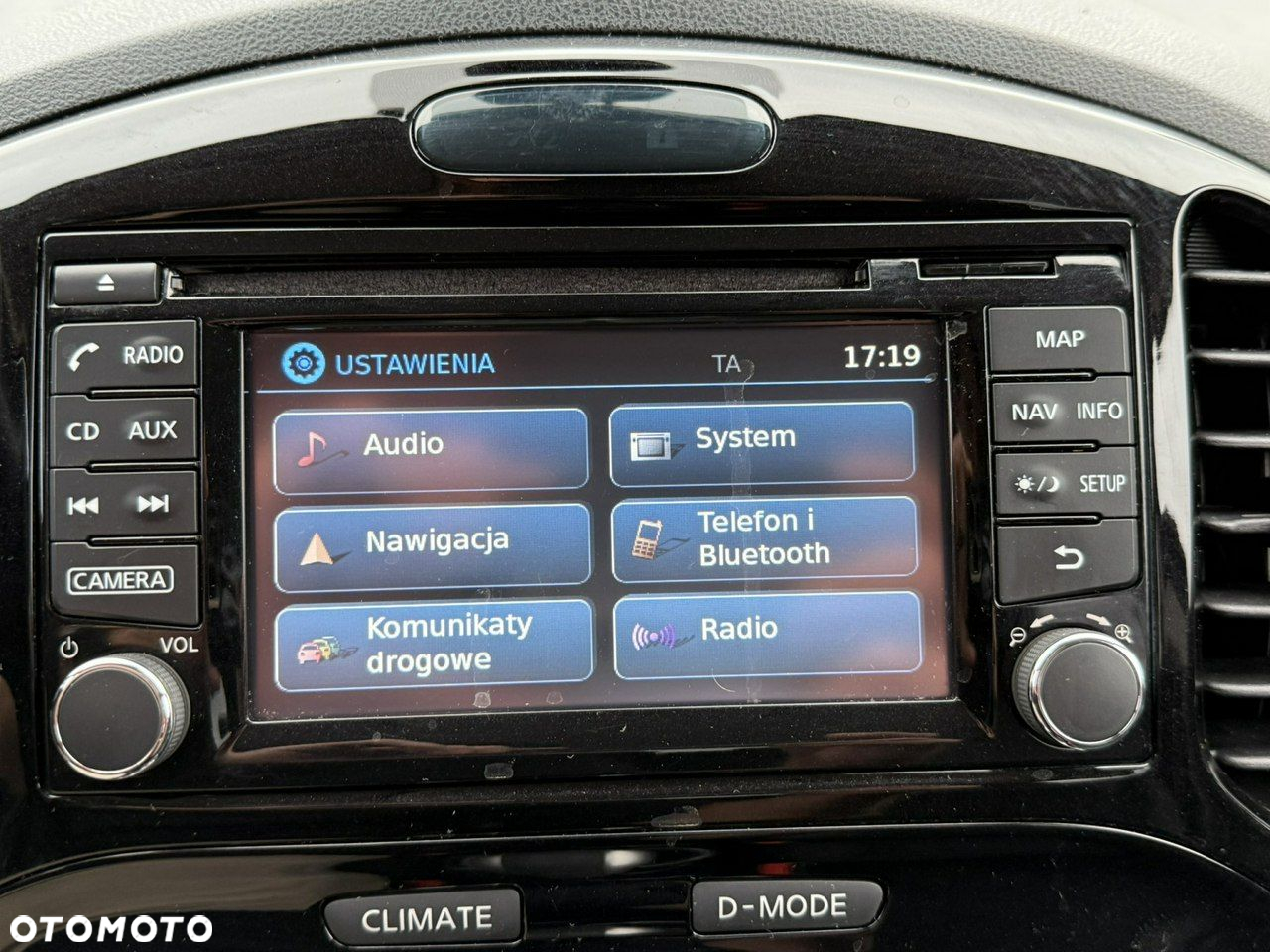 Nissan Juke - 25