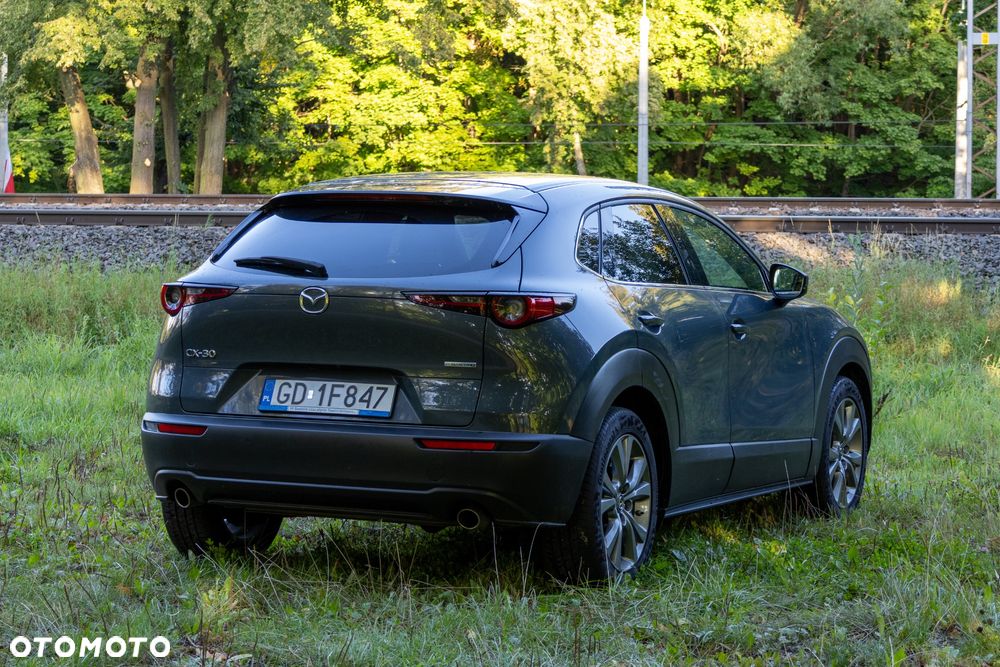 Mazda CX-30 2.0 mHEV Hikari 2WD - 11