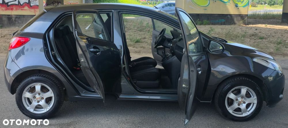 Mazda 2 1.3 Dynamic - 13
