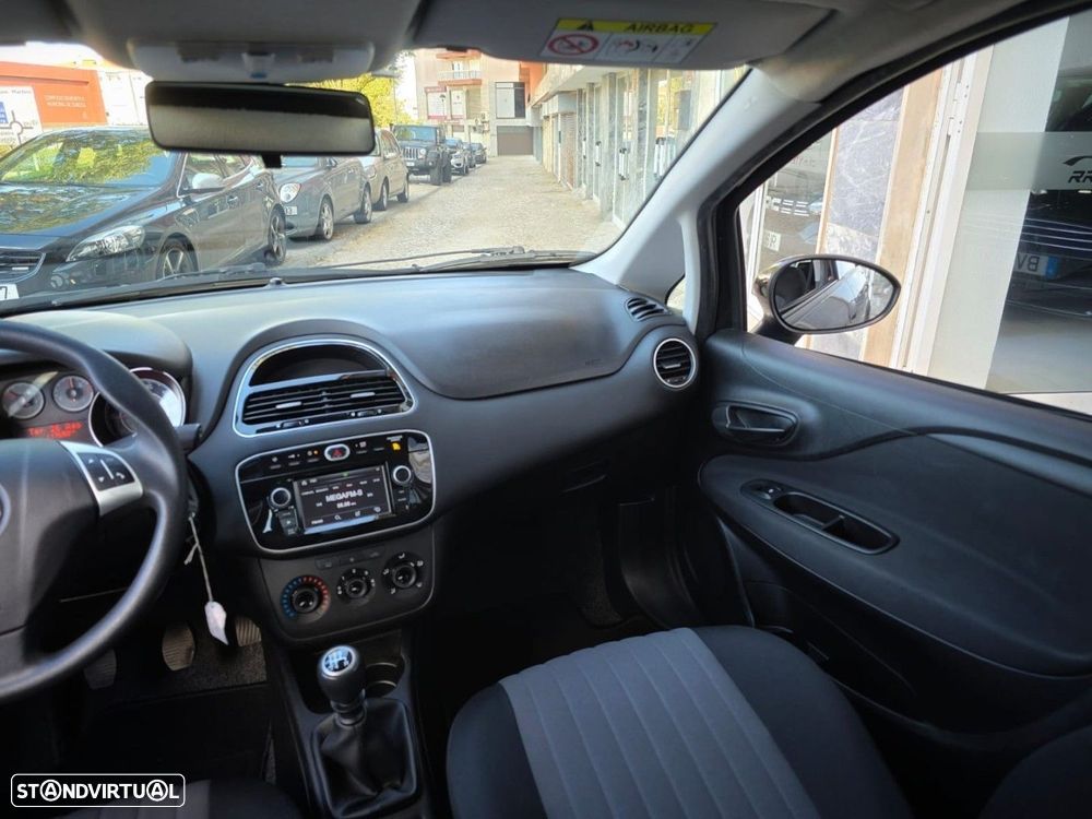 Fiat Punto 1.2 Easy S&S - 17