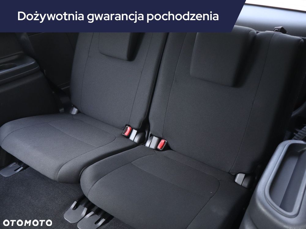 Mitsubishi Outlander - 17