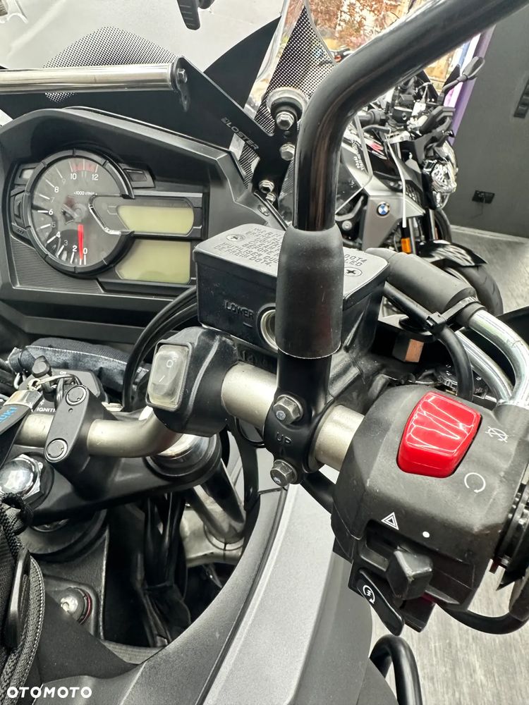 Suzuki V-STROM - 14