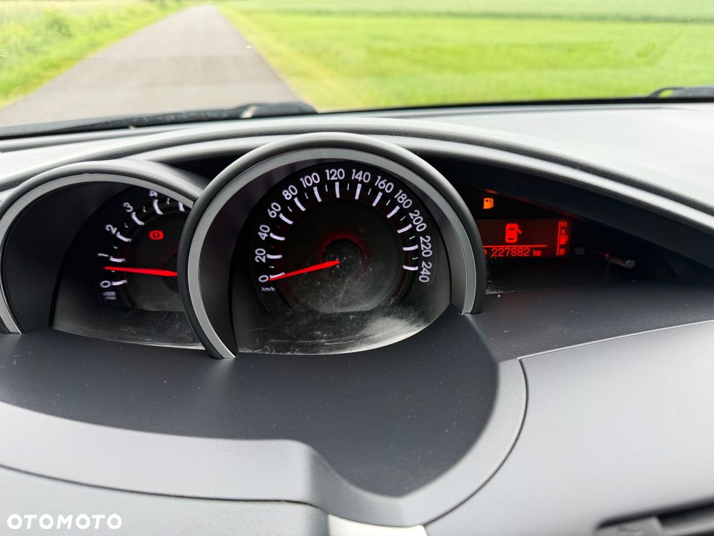 Toyota Verso 2.0 D-4D 7-Sitzer Executive - 23