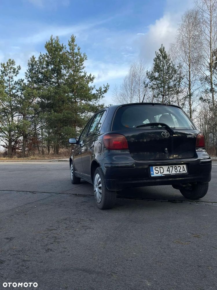 Toyota Yaris 1.4 D-4D - 6