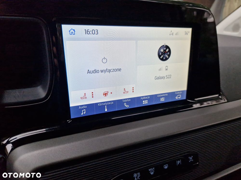 Ford Transit Courier - 14