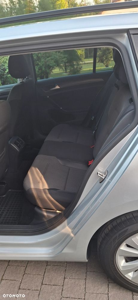 Volkswagen Golf - 13