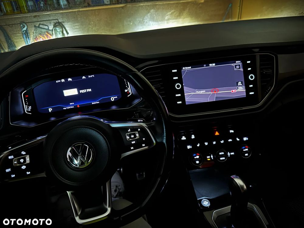 Volkswagen T-Roc 1.5 TSI GPF ACT Premium DSG - 19