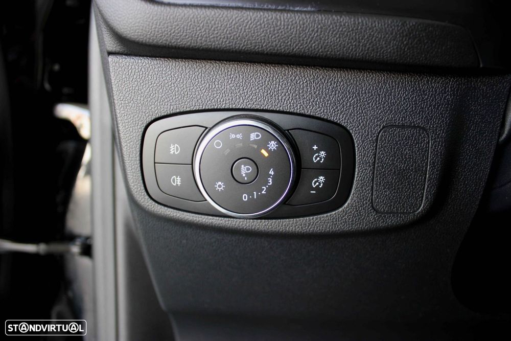 Ford Focus SW 1.5 TDCi EcoBlue ST-Line - 25