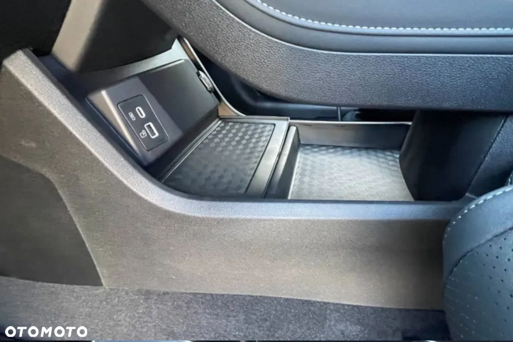 Chery Tiggo 4 1.5 GDI HEV Essential DHT - 21