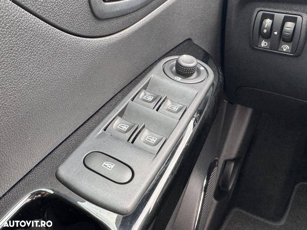 Renault Captur ENERGY dCi 90 EDC Intens - 27