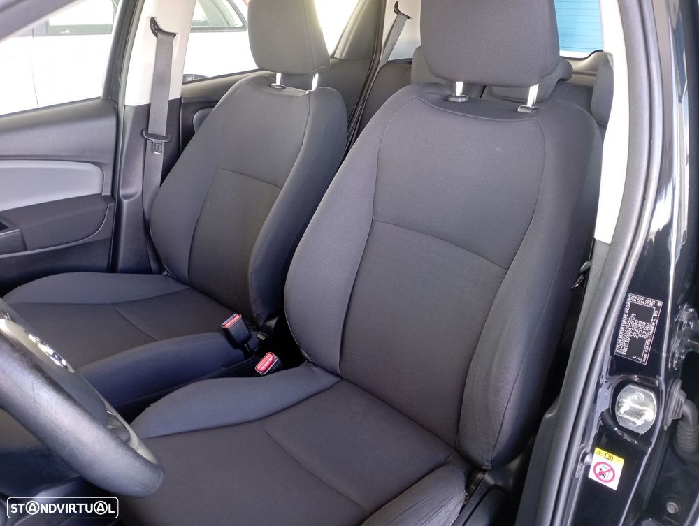 Toyota Yaris 1.0 VVT-i - 16
