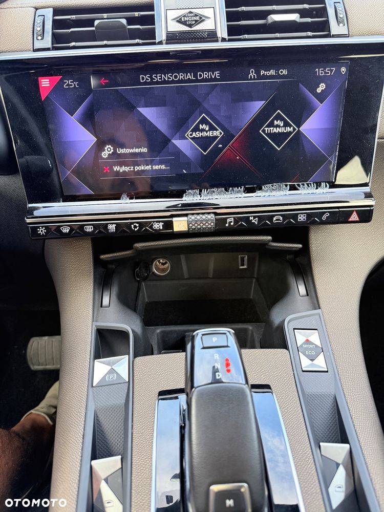 DS Automobiles DS 7 Crossback 1.6 PureTech So Chic - 29