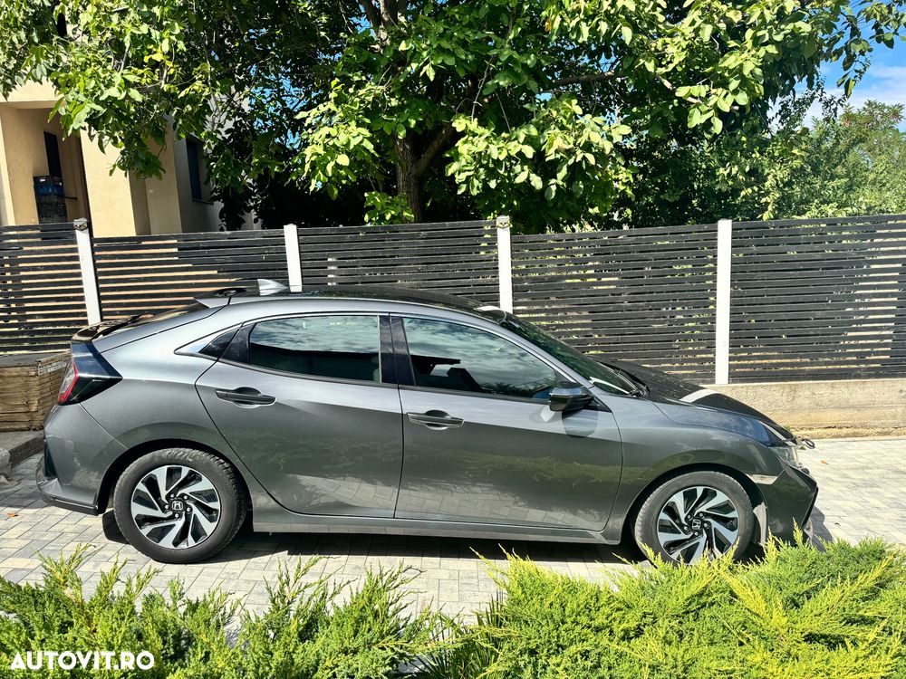 Honda Civic - 9