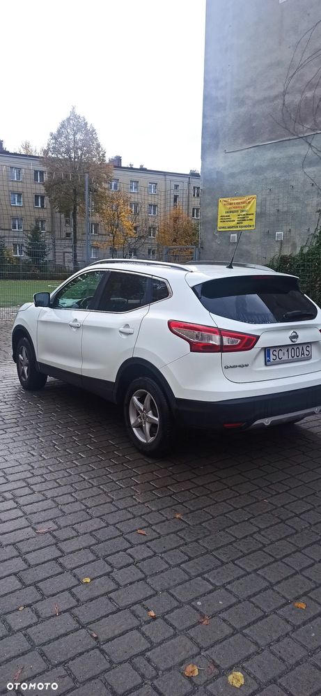 Nissan Qashqai 1.6 dCi Tekna - 23