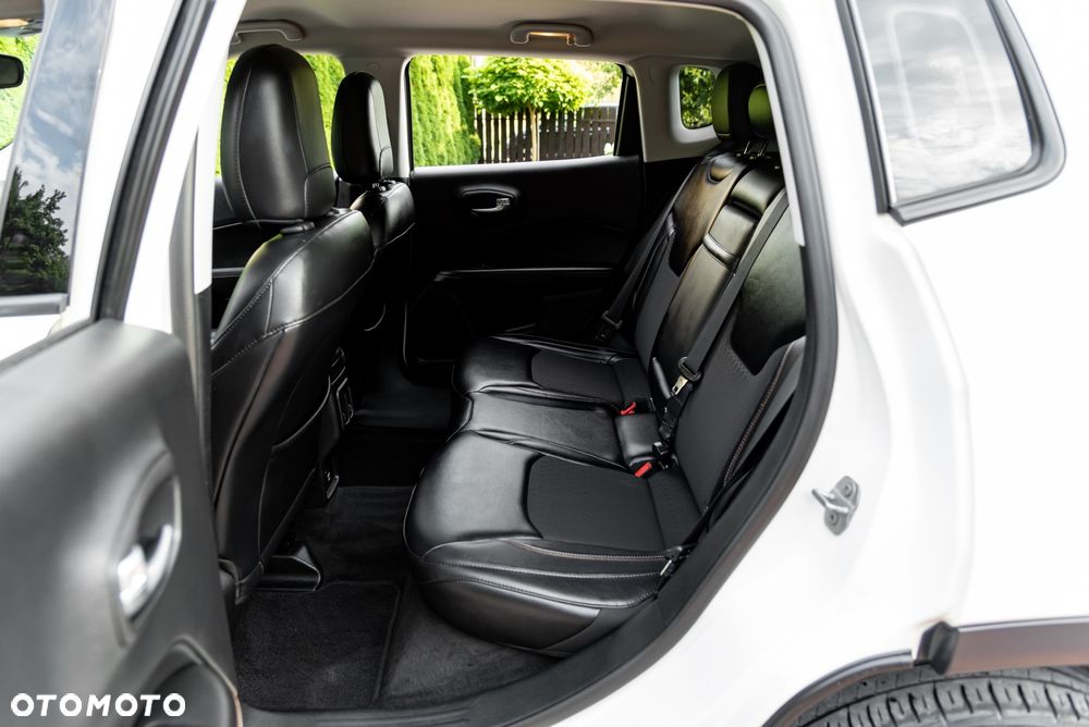 Jeep Compass 2.0 MultiJet Active Drive Automatik Longitude - 20